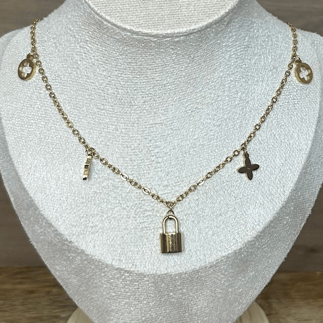 Collier Charms