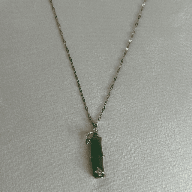 Collier China
