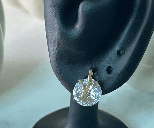 Boucle d’oreille 