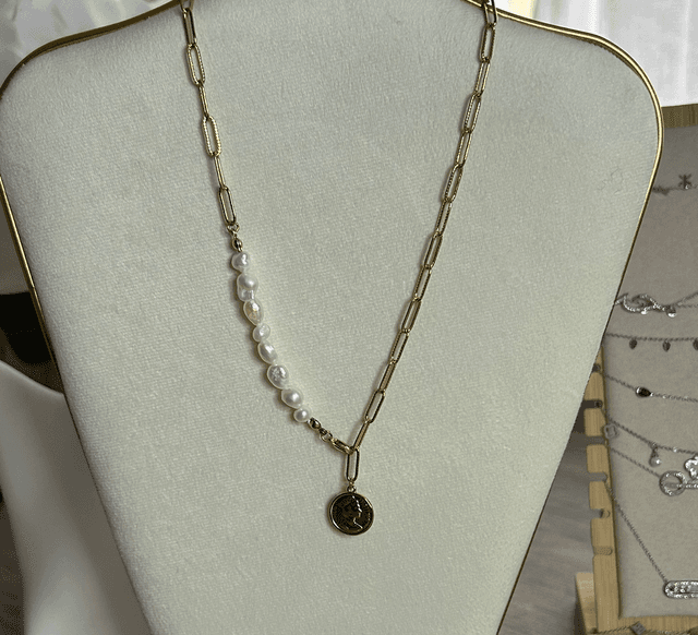 Collier Queen