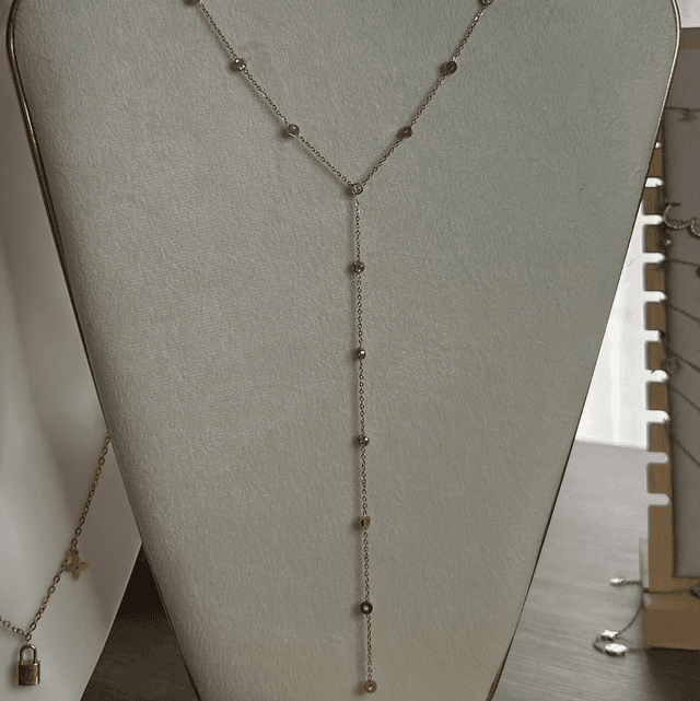 Collier y Stella